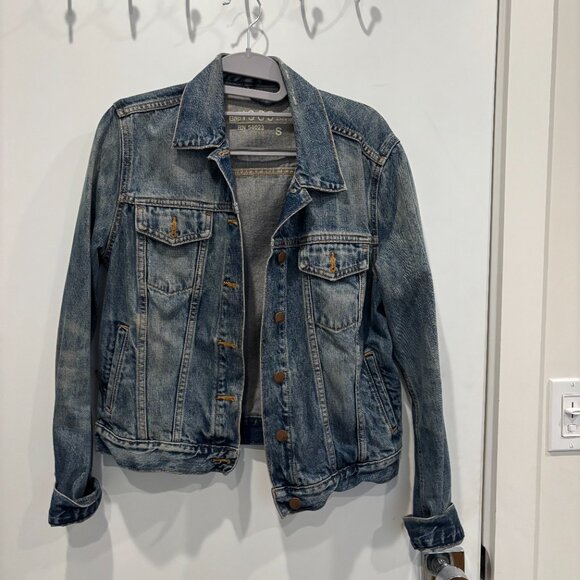 Gap 1969 vintage distressed denim jacket size small - Picture 3 of 6